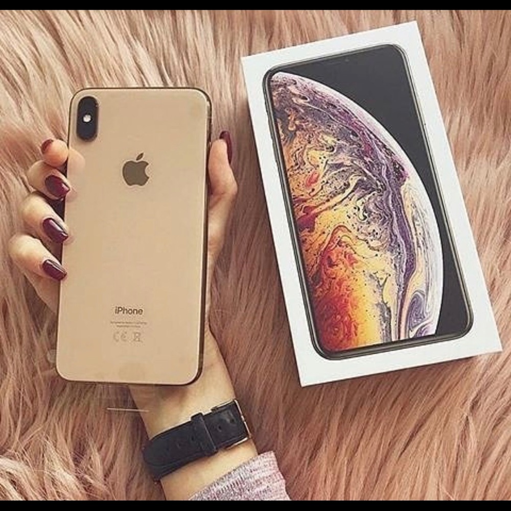 iPhoneX Plus $550